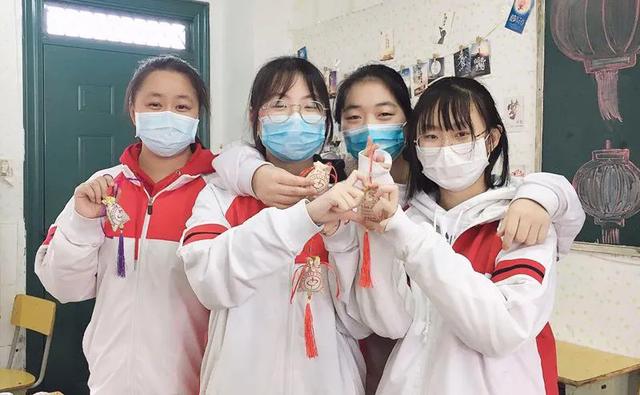 「合肥新闻广播」点赞!1.6万个爱心香囊助力学子平安复学