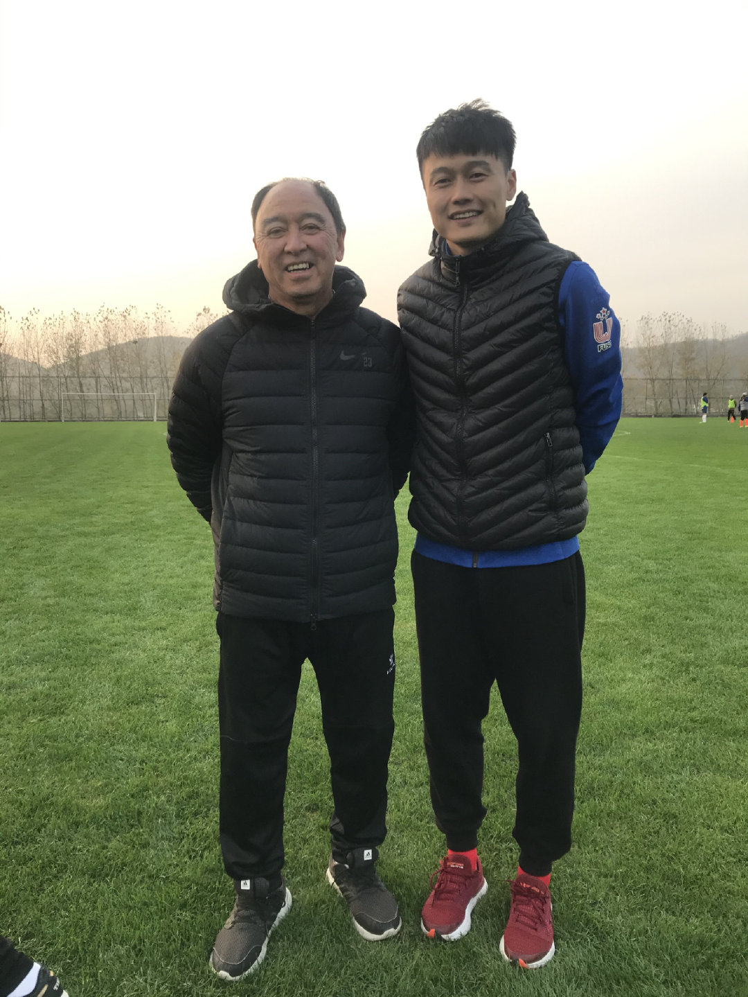 从职业球员到校园足球教练，卜芦笙的学院派足球路